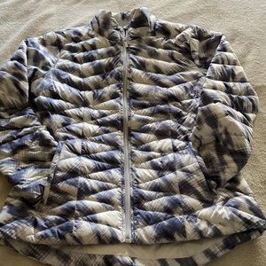 Warm and cozy Athleta winter coat!